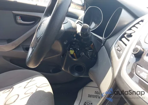 2016 Hyundai Elantra Se from USA, damaged, VIN 5NPDH4AE4GH653200